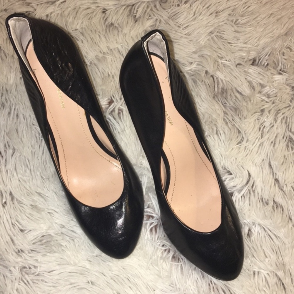 BCBG high heels